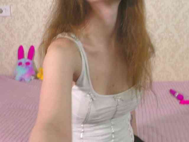 Cuteal1ce webcam