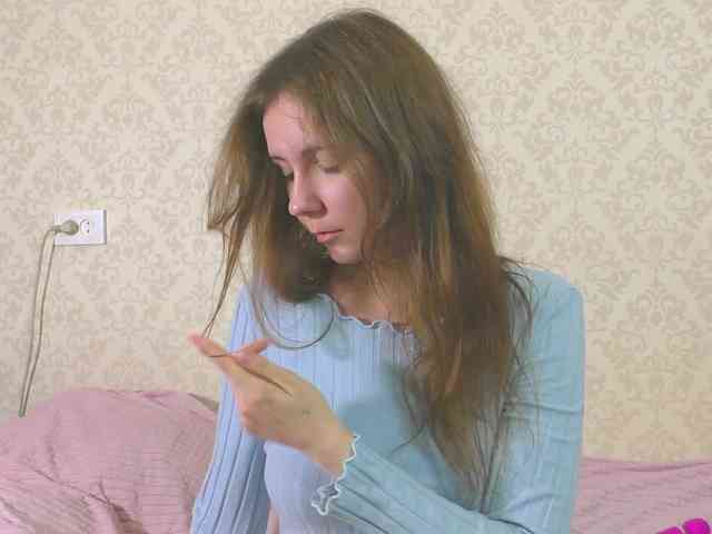 Cuteal1ce webcam