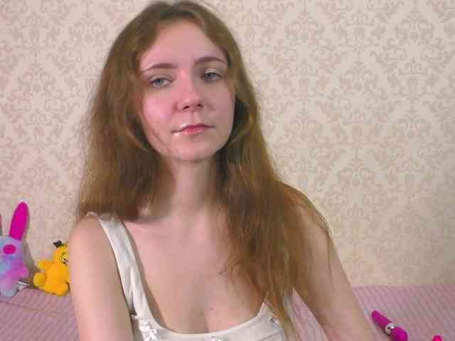 Cuteal1ce webcam