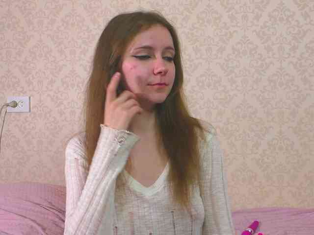 Cuteal1ce webcam