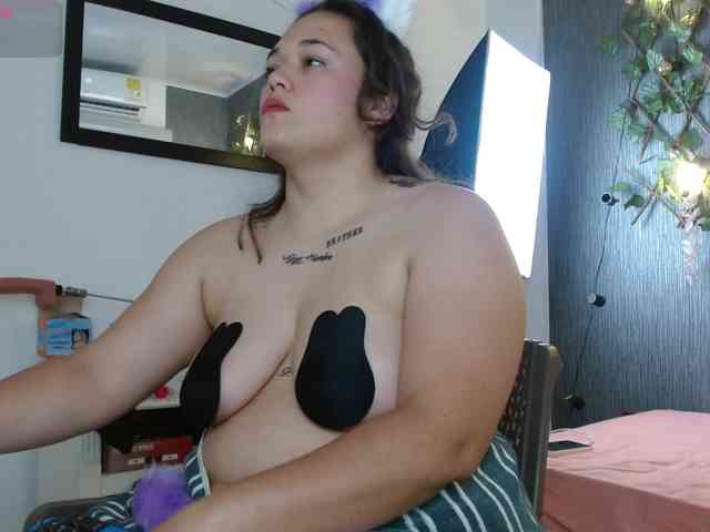 Modelo: Big-Hard-Sofia69