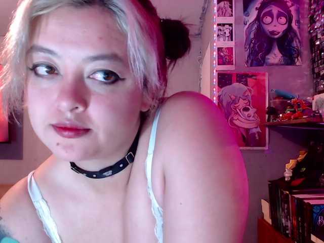 lummiki live cam on BongaCams