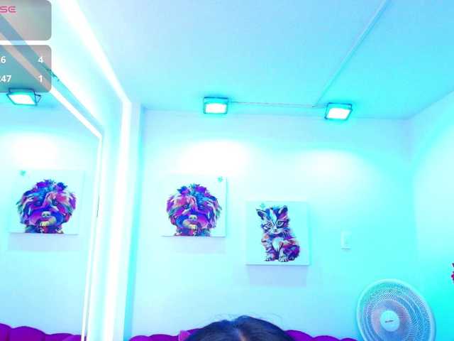Julie-preston live cam on BongaCams