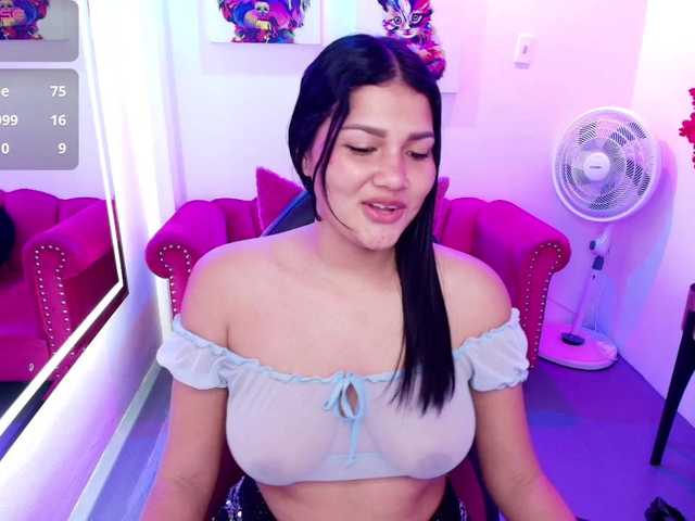 Julie-preston live cam on BongaCams