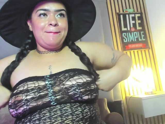 graceboom live cam on BongaCams