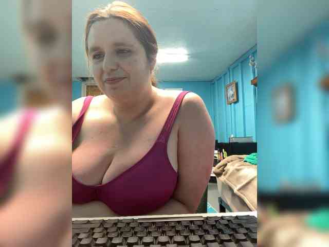 Milfonvacation webcam