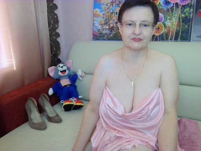 MargieEvansy live cam preview