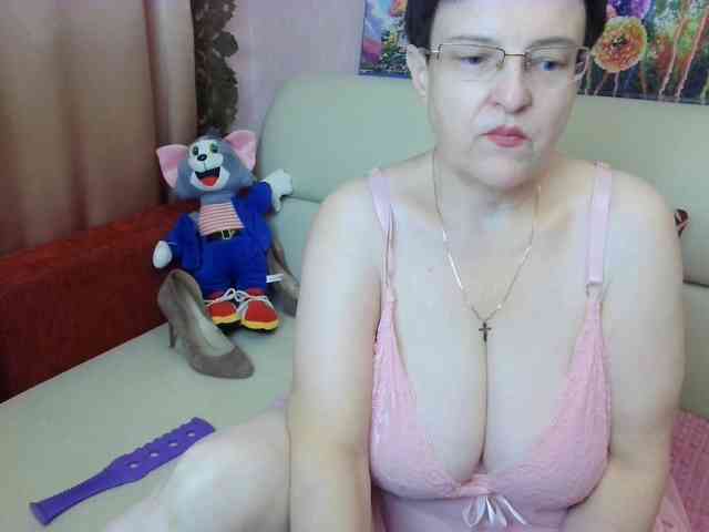 Model: MargieEvansy