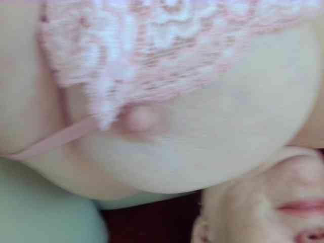 MargieEvansy webcam