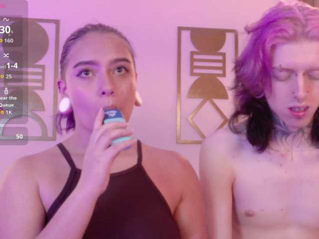 Winchester-Hanna live cam on BongaCams