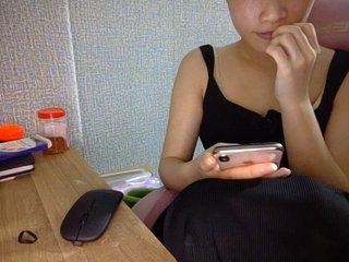 Lynny-1 Porn Show