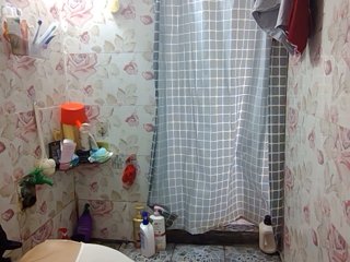 Lynny-1 Porn Show