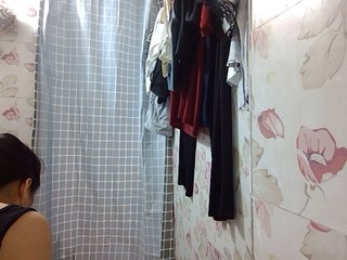 Lynny-1 Porn Show