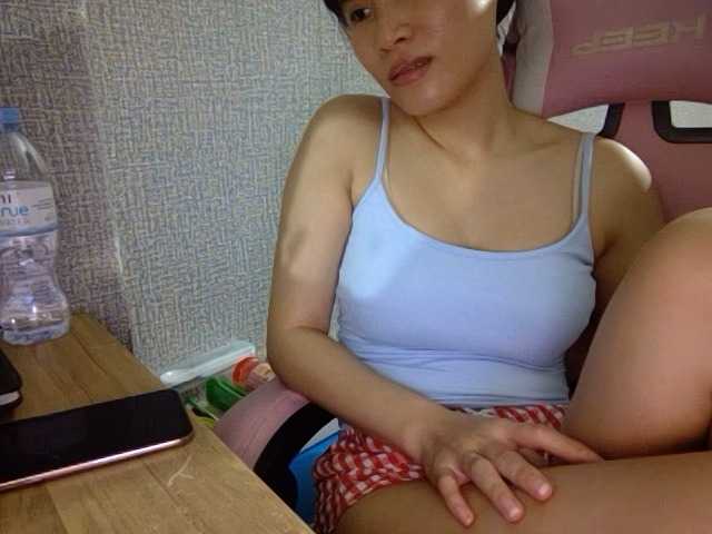 Lynny-1 Cam en direct sur BongaCams