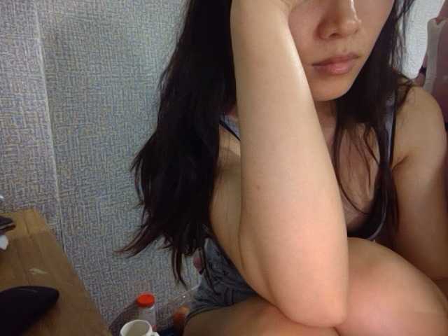 Lynny-1 live cam on BongaCams