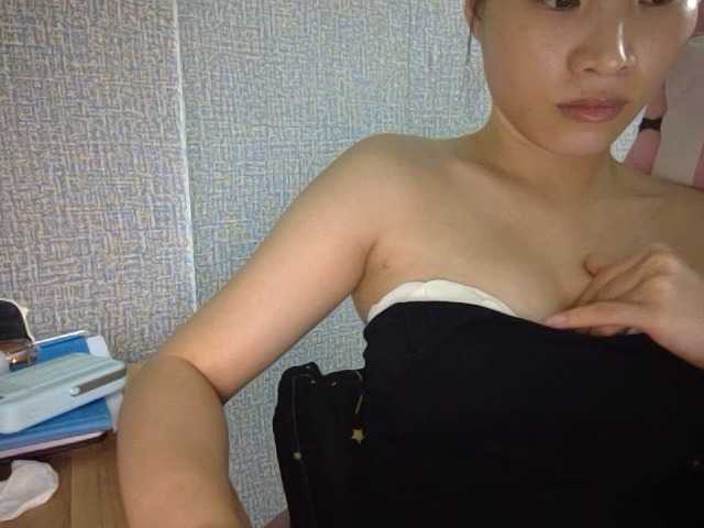 Lynny-1 live cam