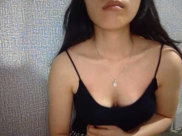 Lynny-1 live cam on BongaCams