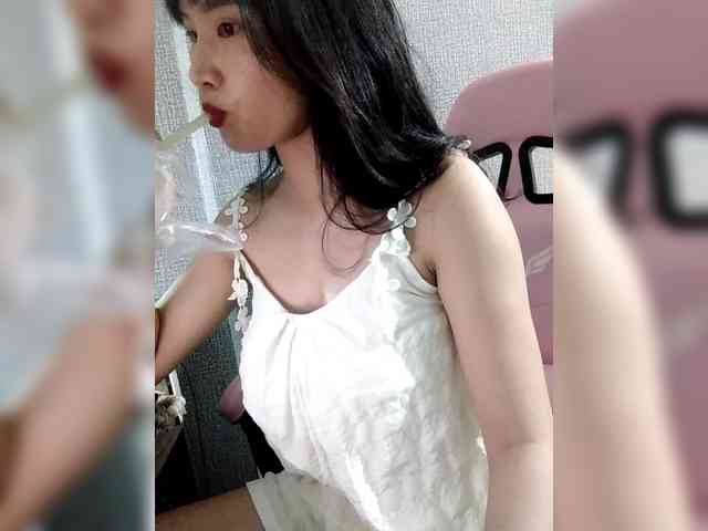 Lynny-1 webcam