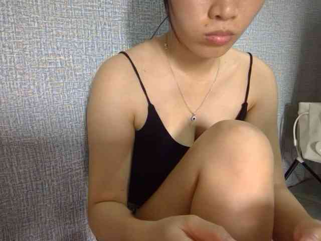Lynny-1 webcam