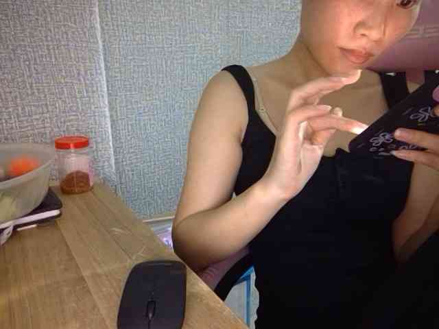 Lynny-1 webcam
