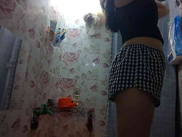 Lynny-1 webcam