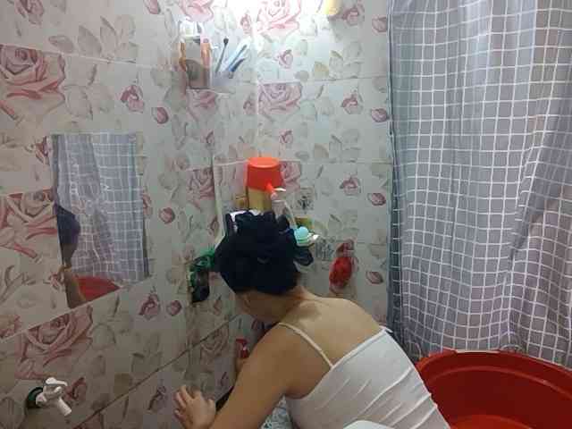 Lynny-1 webcam