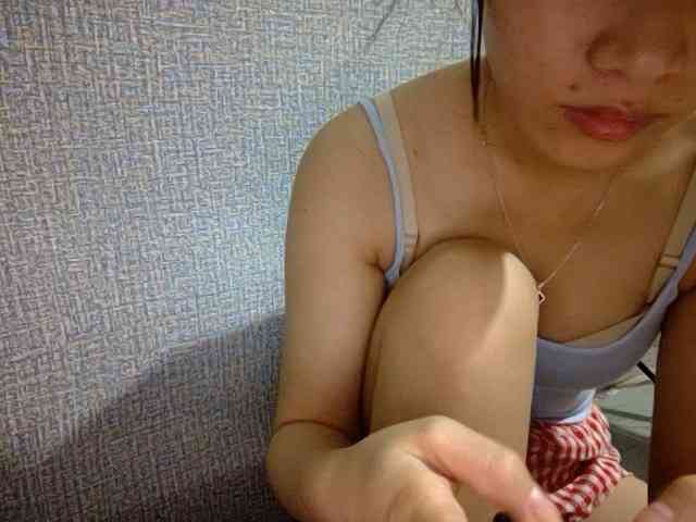 Lynny-1 webcam