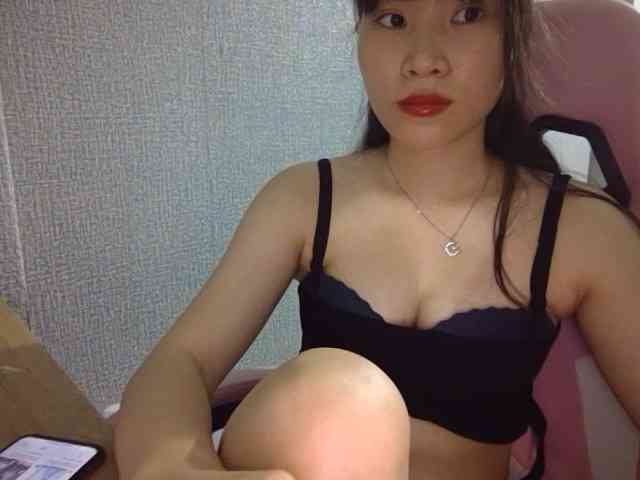 Lynny-1 webcam