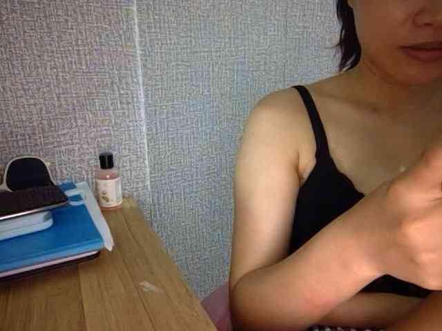 Lynny-1 webcam