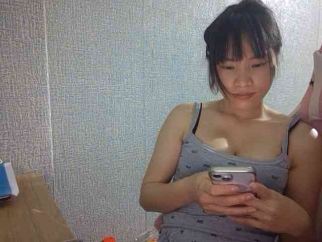 Lynny-1 webcam
