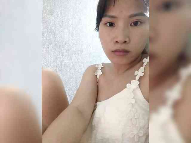 Lynny-1 webcam