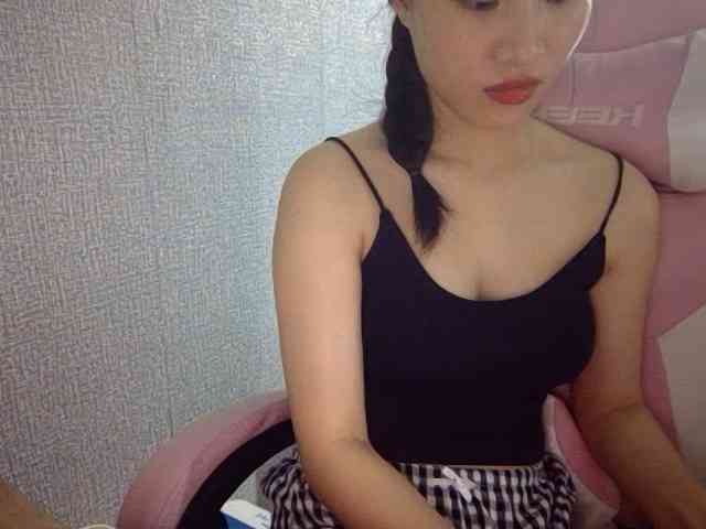 Lynny-1 webcam