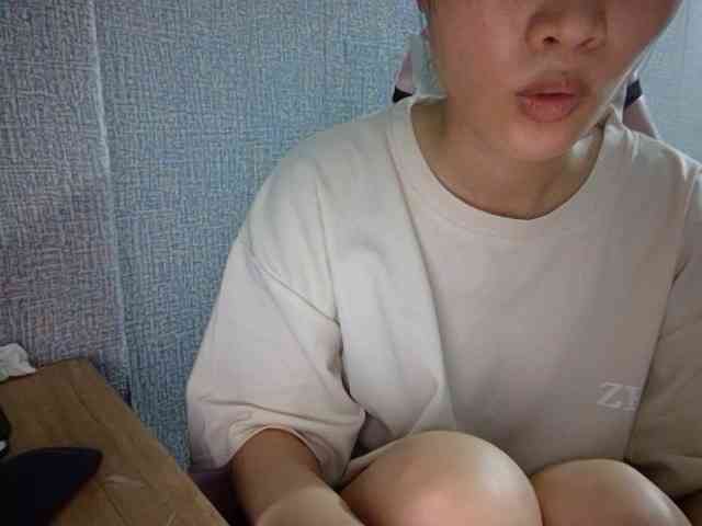 Lynny-1 webcam