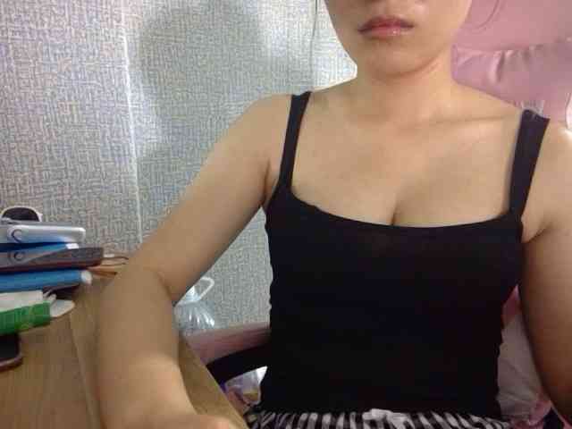 Lynny-1 webcam
