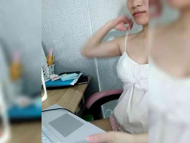 Lynny-1 webcam
