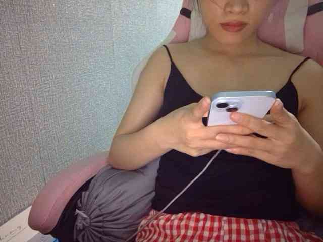 Lynny-1 - Girl 