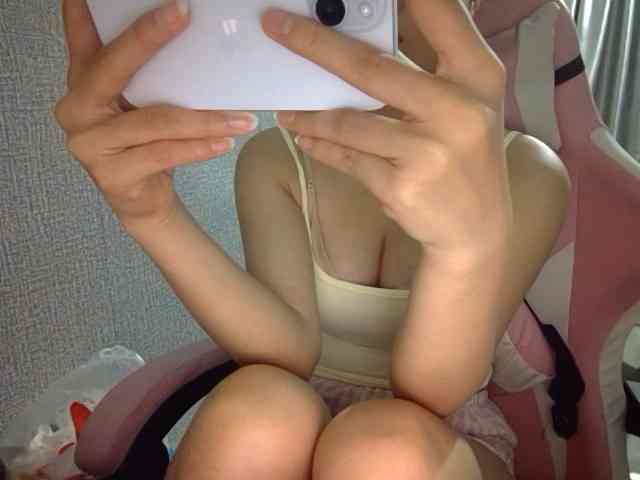 Lynny-1 webcam