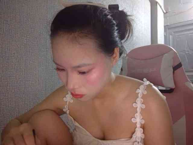 Lynny-1 webcam