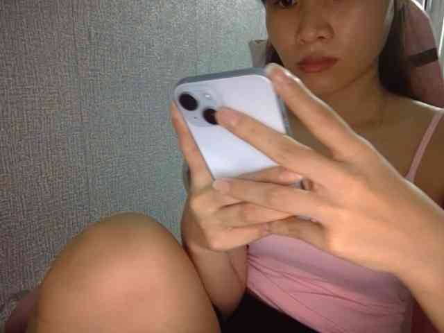 Lynny-1 webcam