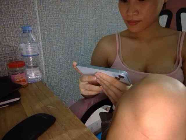 Lynny-1 webcam