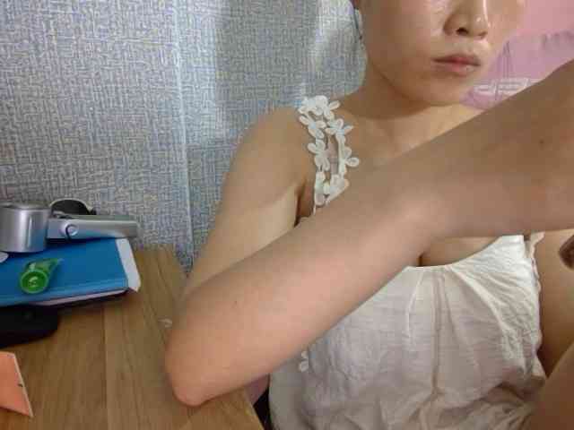Lynny-1 webcam