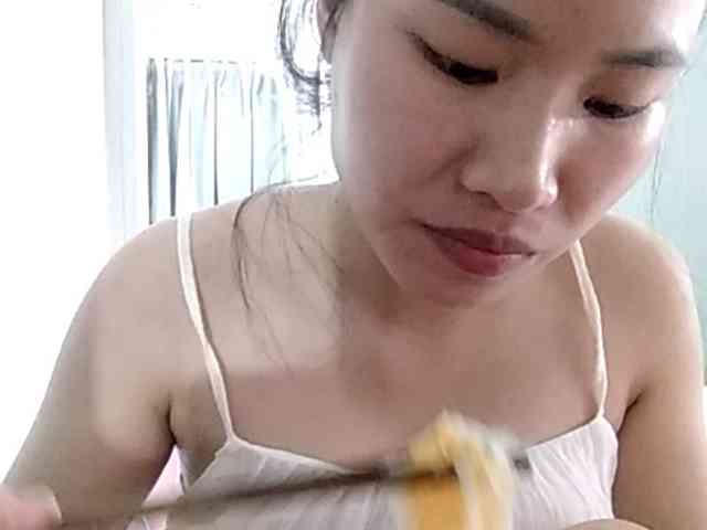 Lynny-1 webcam
