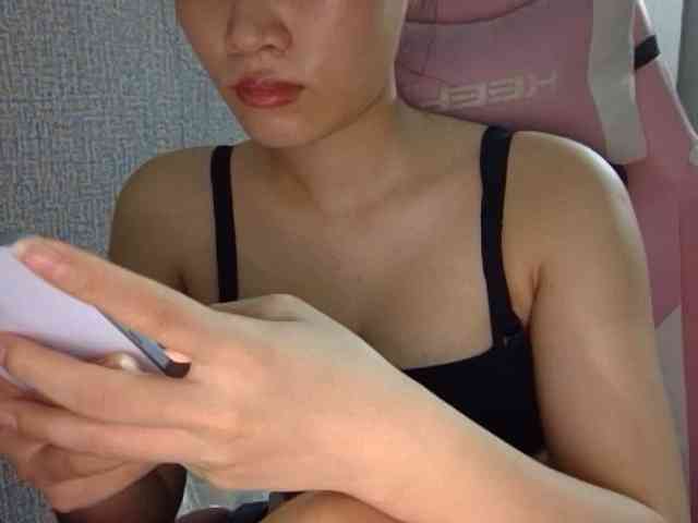 Lynny-1 webcam