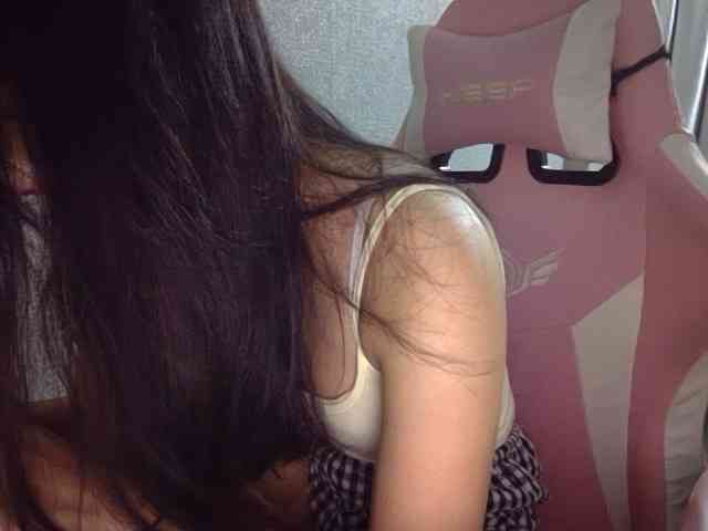 Lynny-1 webcam