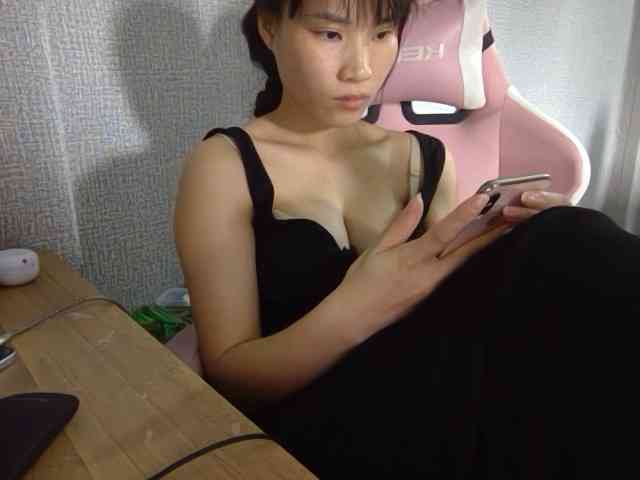 Lynny-1 webcam