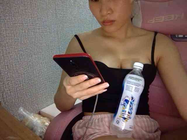 Lynny-1 webcam