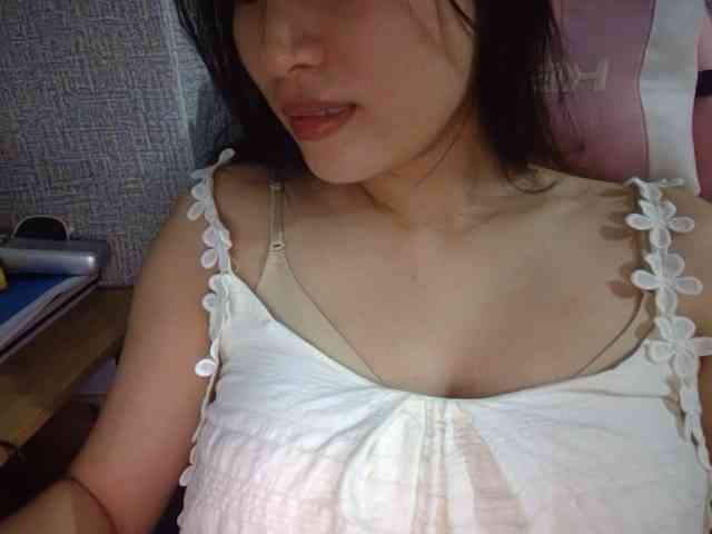 Lynny-1 webcam