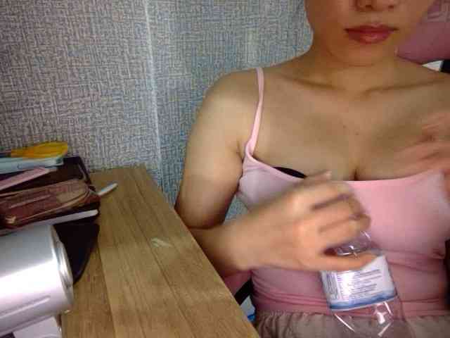 Lynny-1 webcam