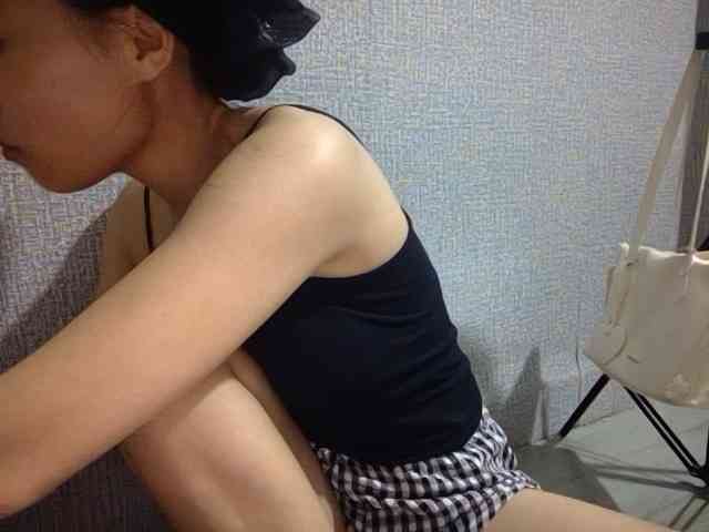 Lynny-1 webcam