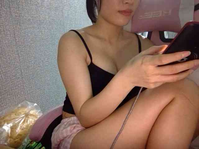Lynny-1 webcam